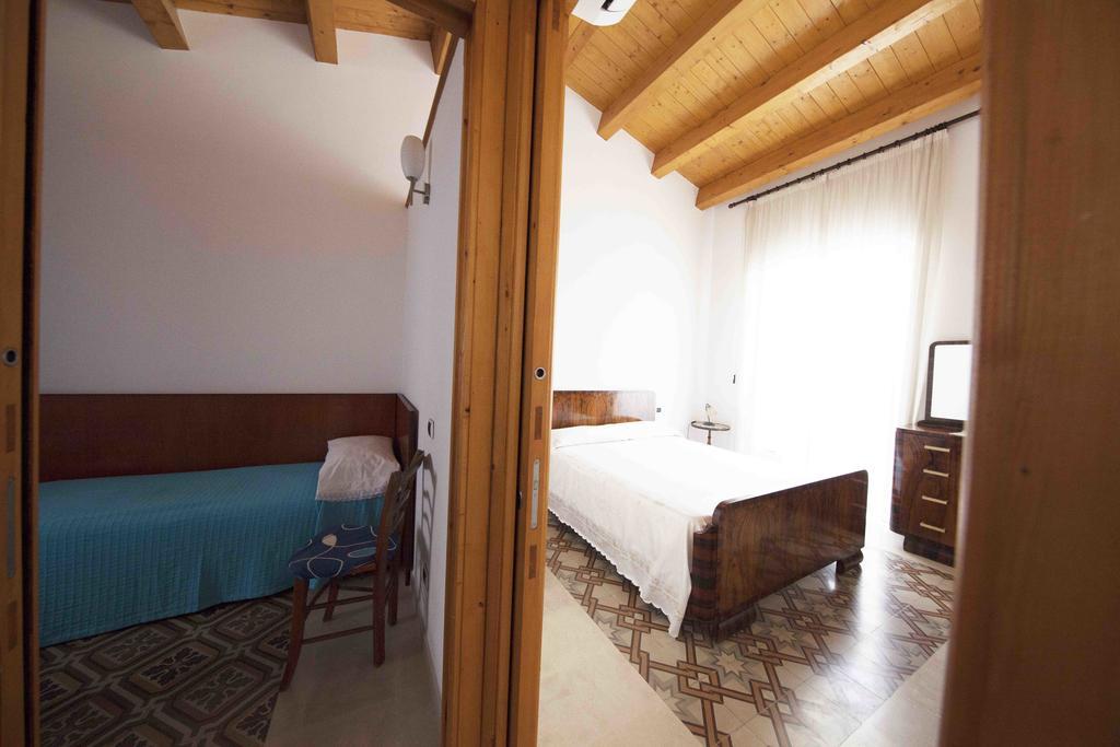 Gioeni Apartment Чефалу Екстериор снимка